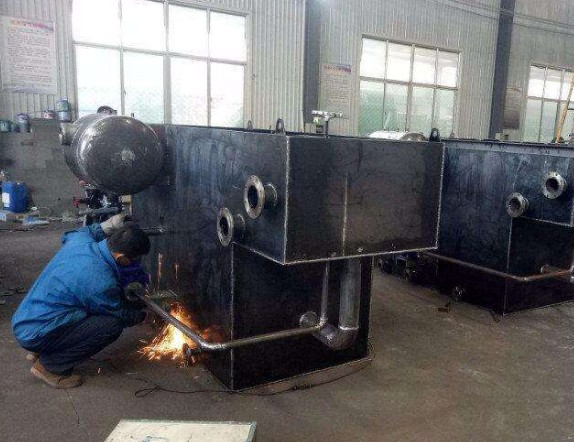 溶氣氣浮機(jī)維護(hù)不可不知的幾點(diǎn)問(wèn)題-樂中環(huán)保