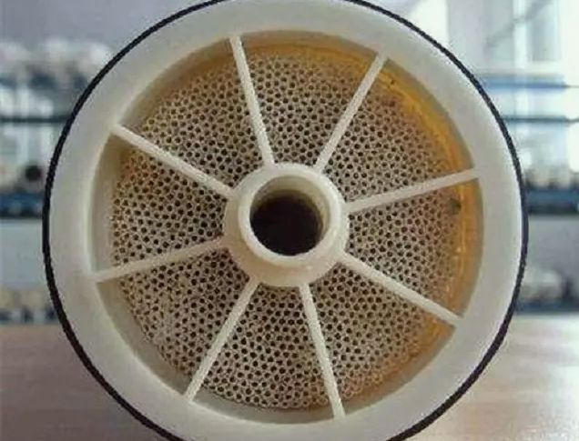 膜污染的原因及處理方法有哪些？（膜污染是什么）